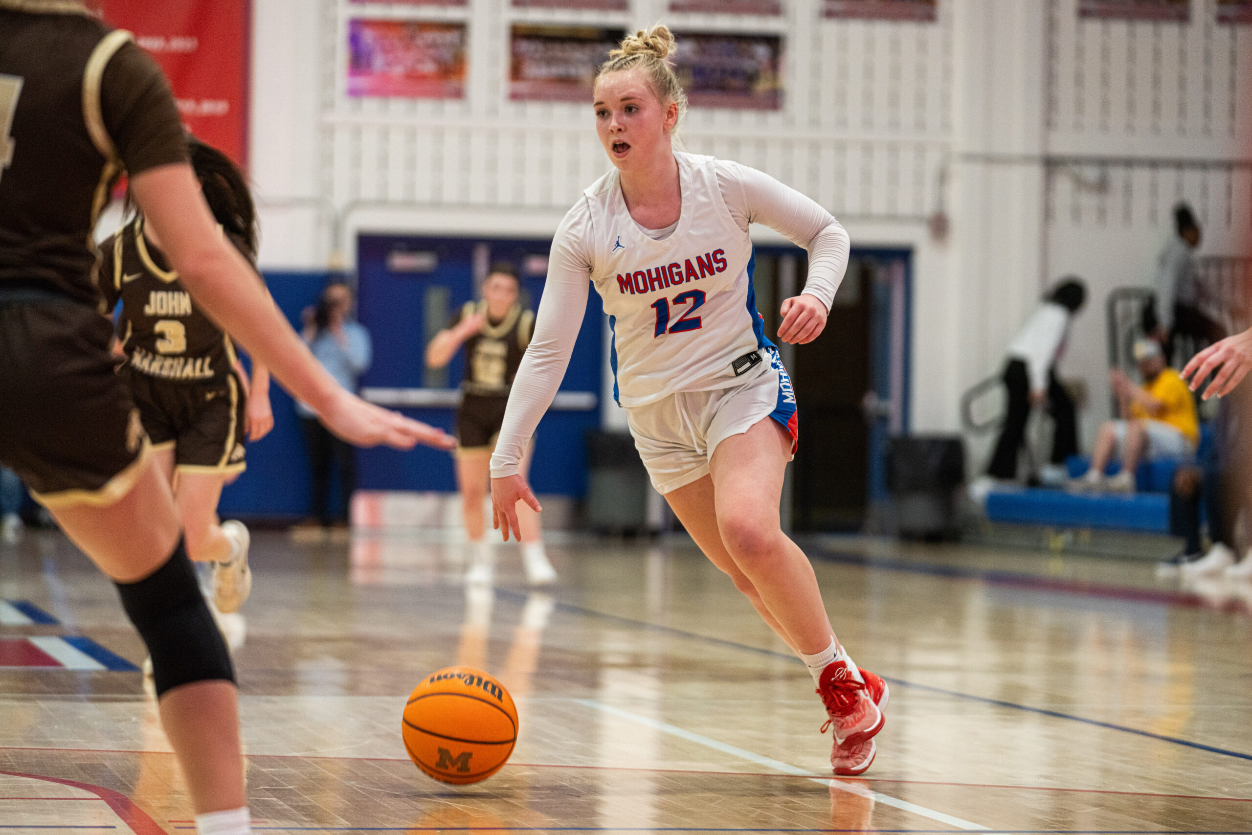 Morgantown High girls basketball standout Kayli Kellogg announces commitment to WVU